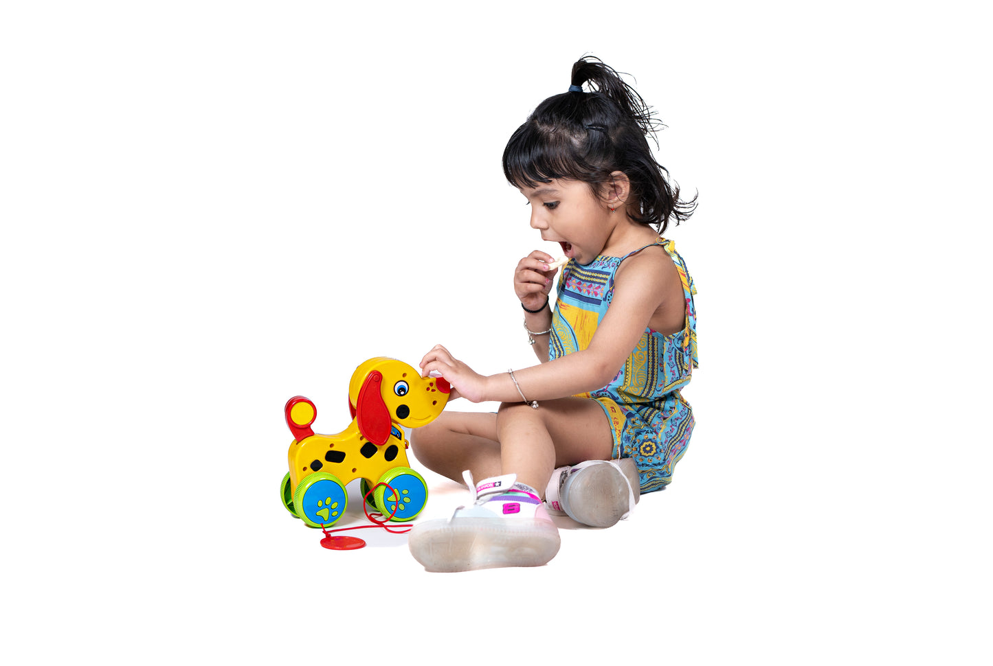 Toybharat Choco Dog |Multicolour | Travel Toys | Toy Gift |Pull Along Toy