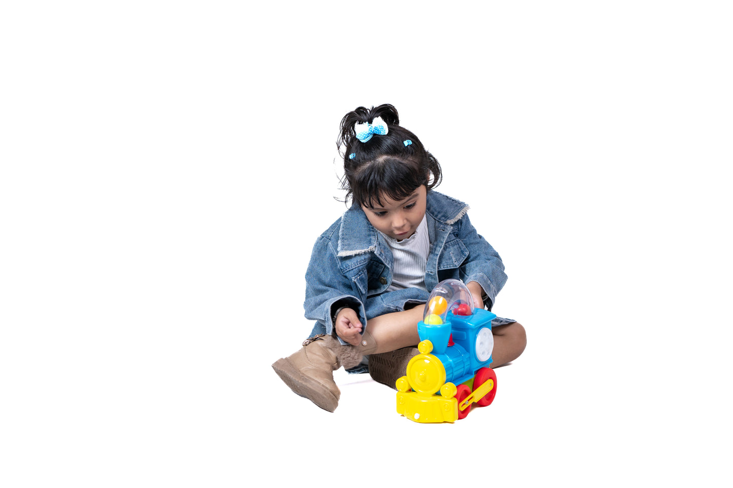 Toybharat Action Loco Pulling |Multicolour | Travel Toys |Pull Along Toy