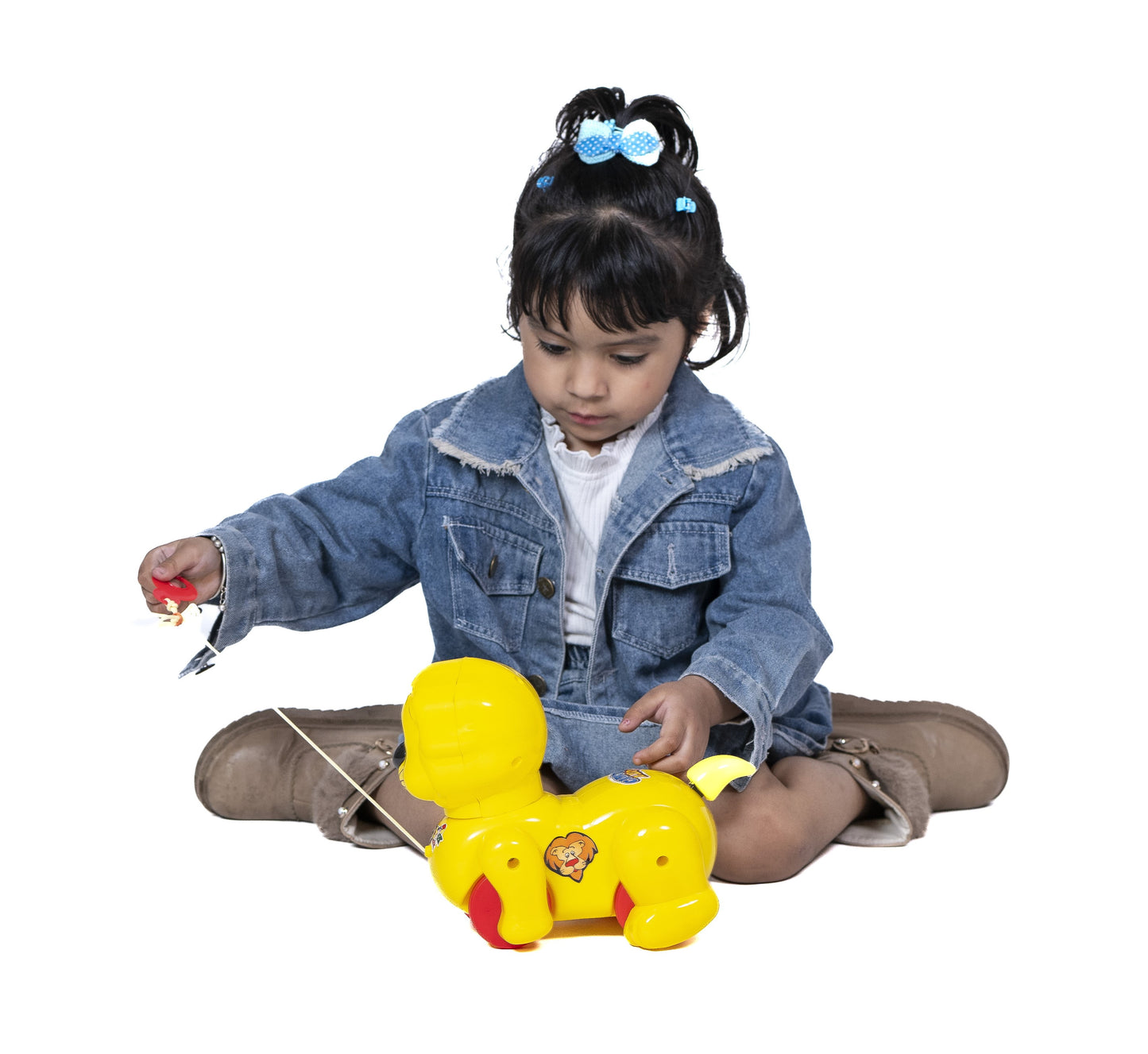 ToyBharat Circus Lion Pull-Along Toy is a vibrant, multicolour travel toy designed for toddlers aged 1-6. A safe and fun indoor-outdoor gift, it encourages movement, coordination, and imaginative play.
