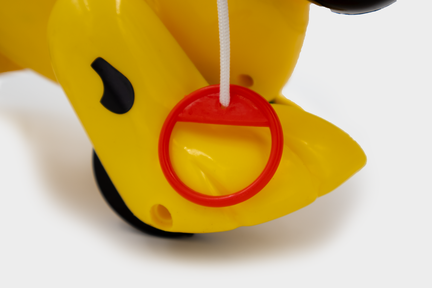 ToyBharat My Snoopy Dog Pull Along Toy is a multicolour travel toy for kids aged 1-6 years. With realistic dog design, it boosts motor skills, encourages walking, and ensures safe indoor and outdoor play.