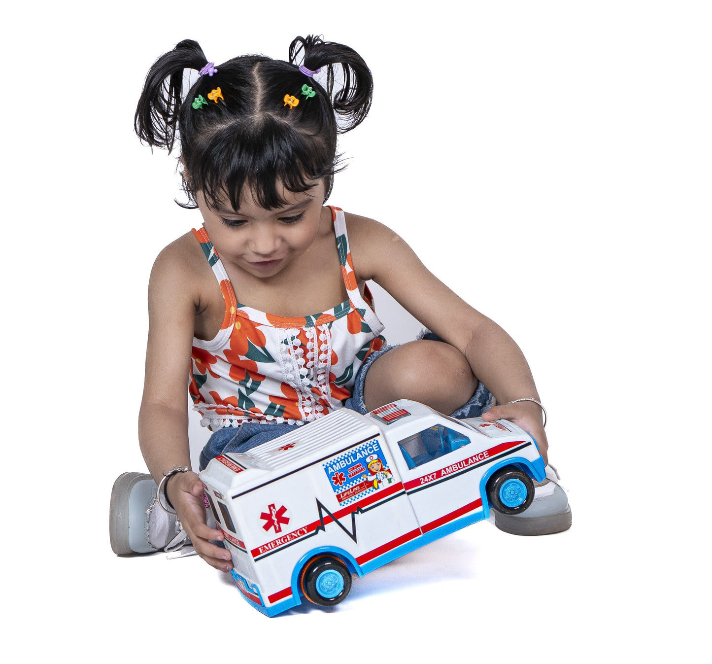 Toybharat Unisex Kids For Ambulance Kids |Multicolour | Friction Power Toy | Birthday Gift